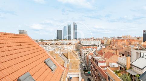 Foto 2 de Piso en venta en Valdeacederas,  Madrid Capital