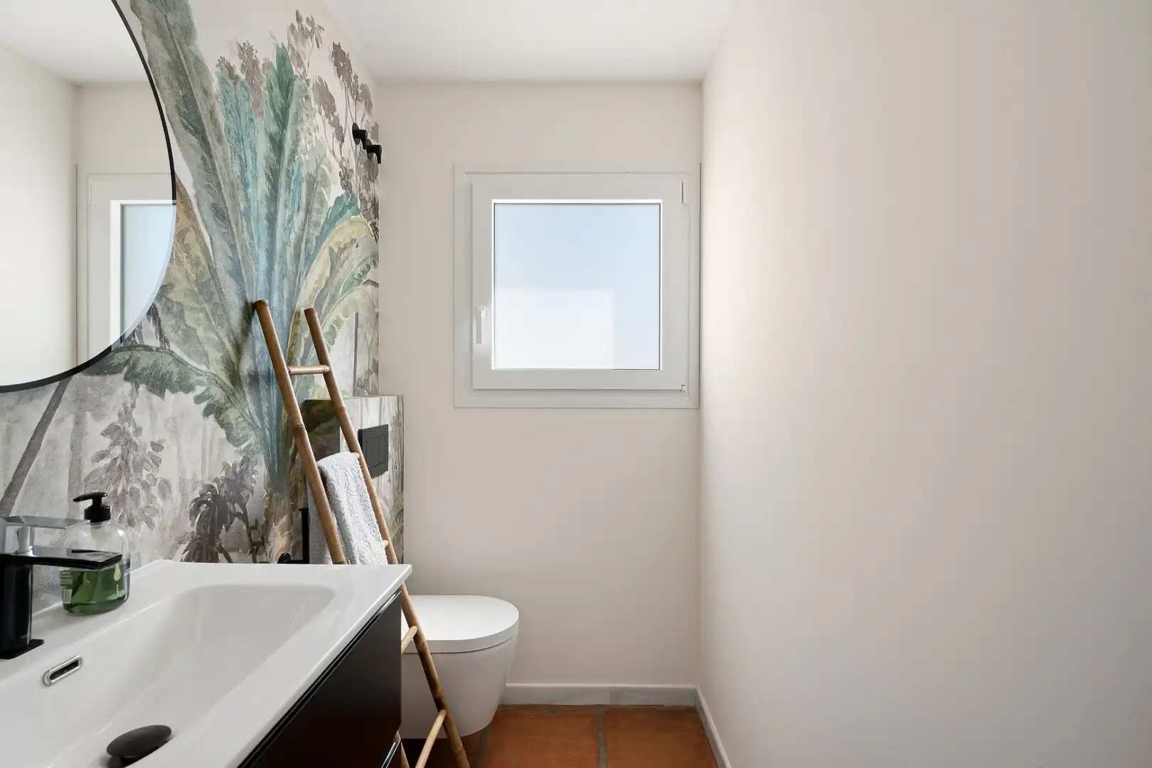 Baño de Ático en venta en Estepona con Aire acondicionado, Terraza y Trastero
