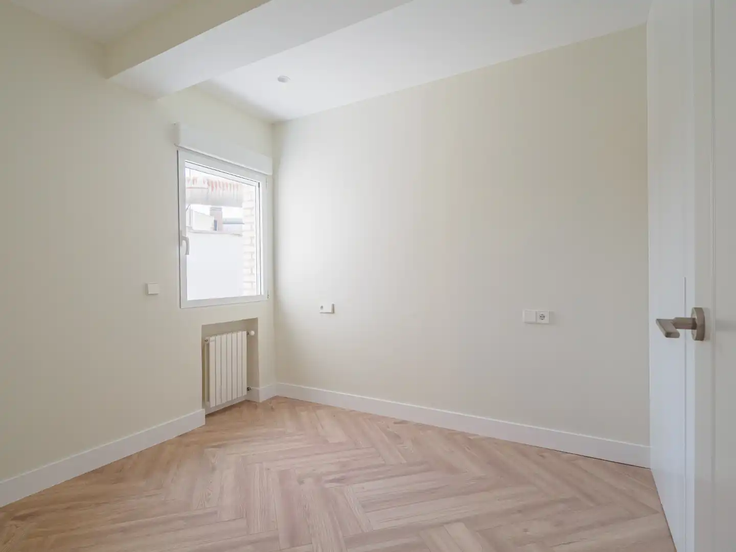 Dormitori de Àtic en venda en Madrid amb Aire condicionat, Calefacció i Parquet