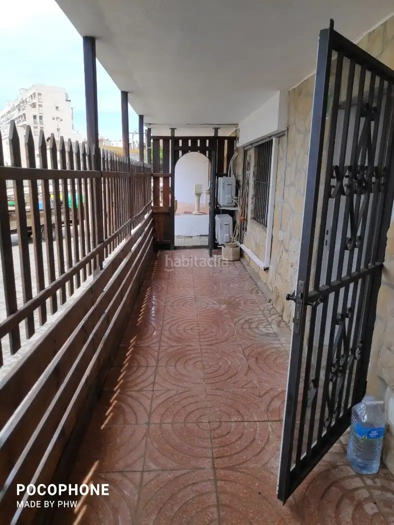 Apartament amb jardí en venda a Carrer de Fabra Pompeu 1, imagen 4