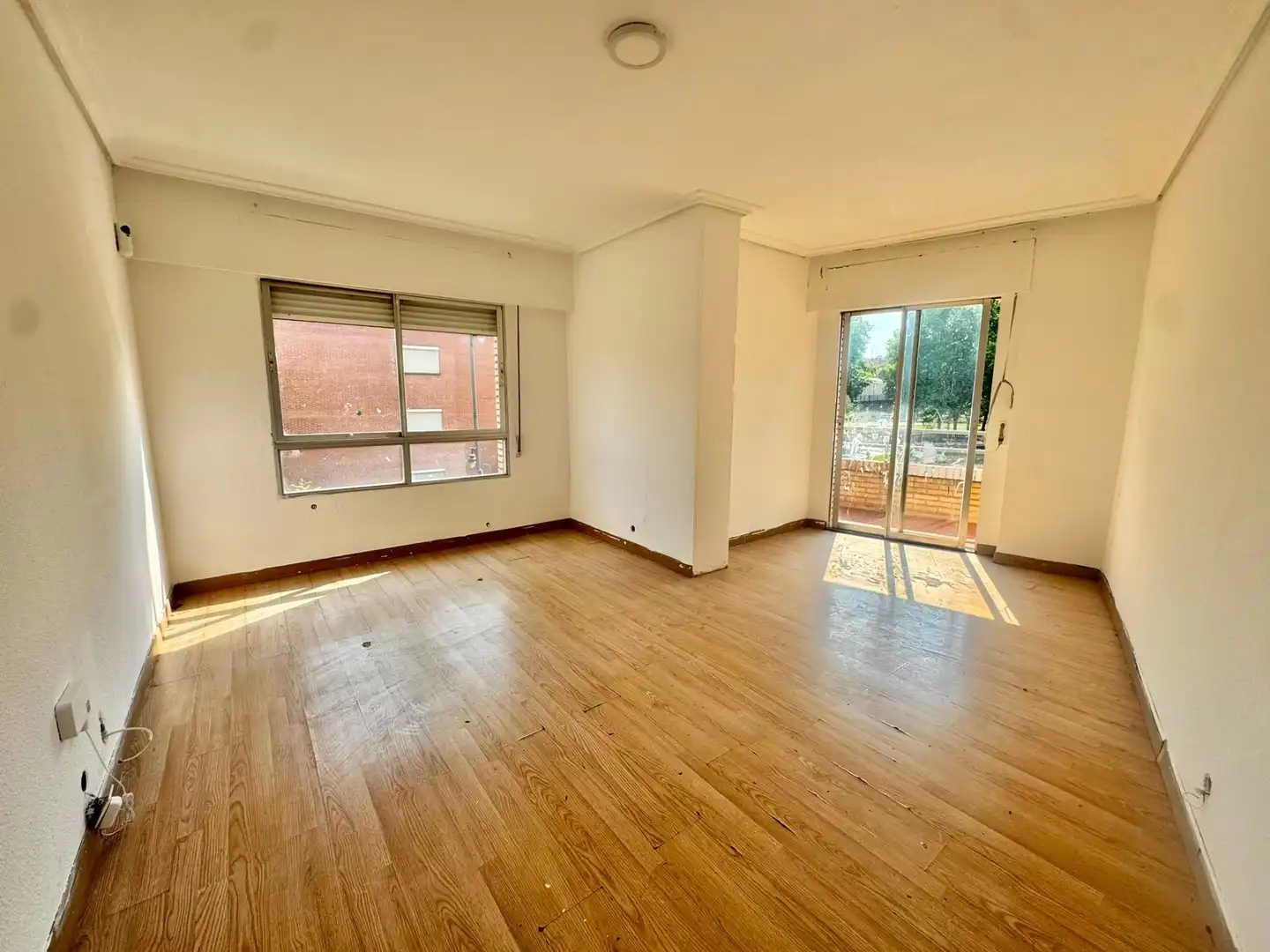 Sala de estar de Piso en venta en  Logroño con Calefacción y Terraza