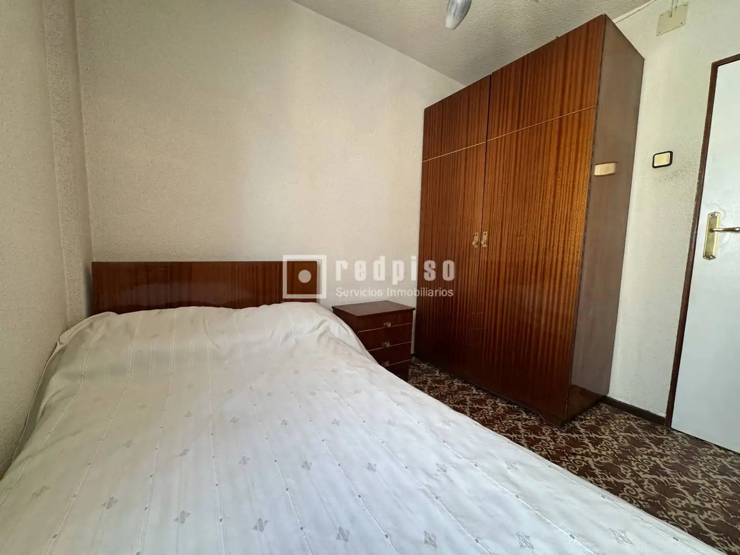 Habitación de Piso en venta en Madrid con Terraza