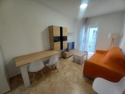 Sala d'estar de Apartament de lloguer en Málaga Capital amb Aire condicionat, Terrassa i Moblat