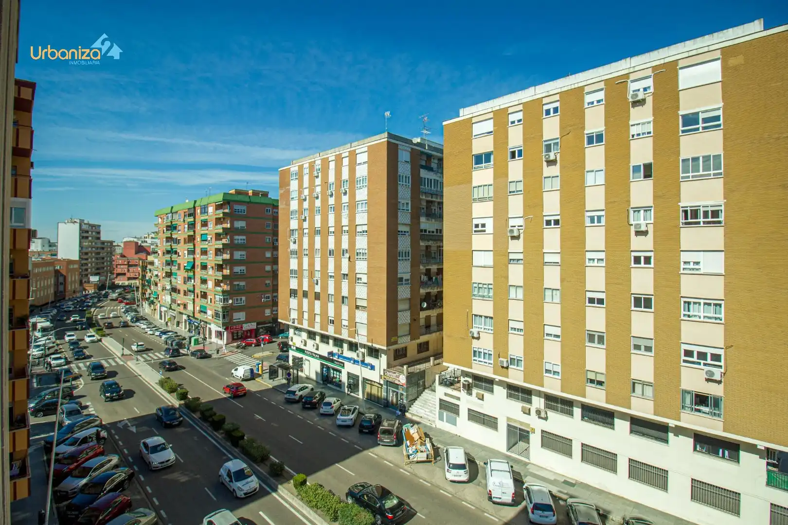 Office space with lift to rent in Avenida del Doctor Juan Pereda Pila, imagen 12