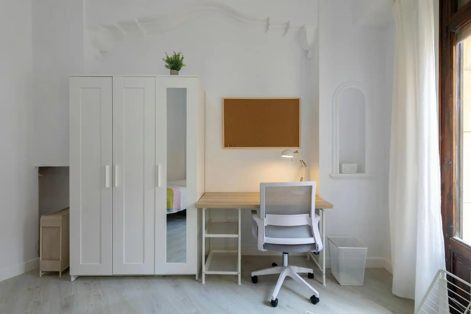 Bedroom of Flat for rent in Valencia  with Heating, Washing machine and TV