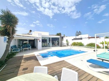 Xalet amb piscina en venda a Playa Blanca
