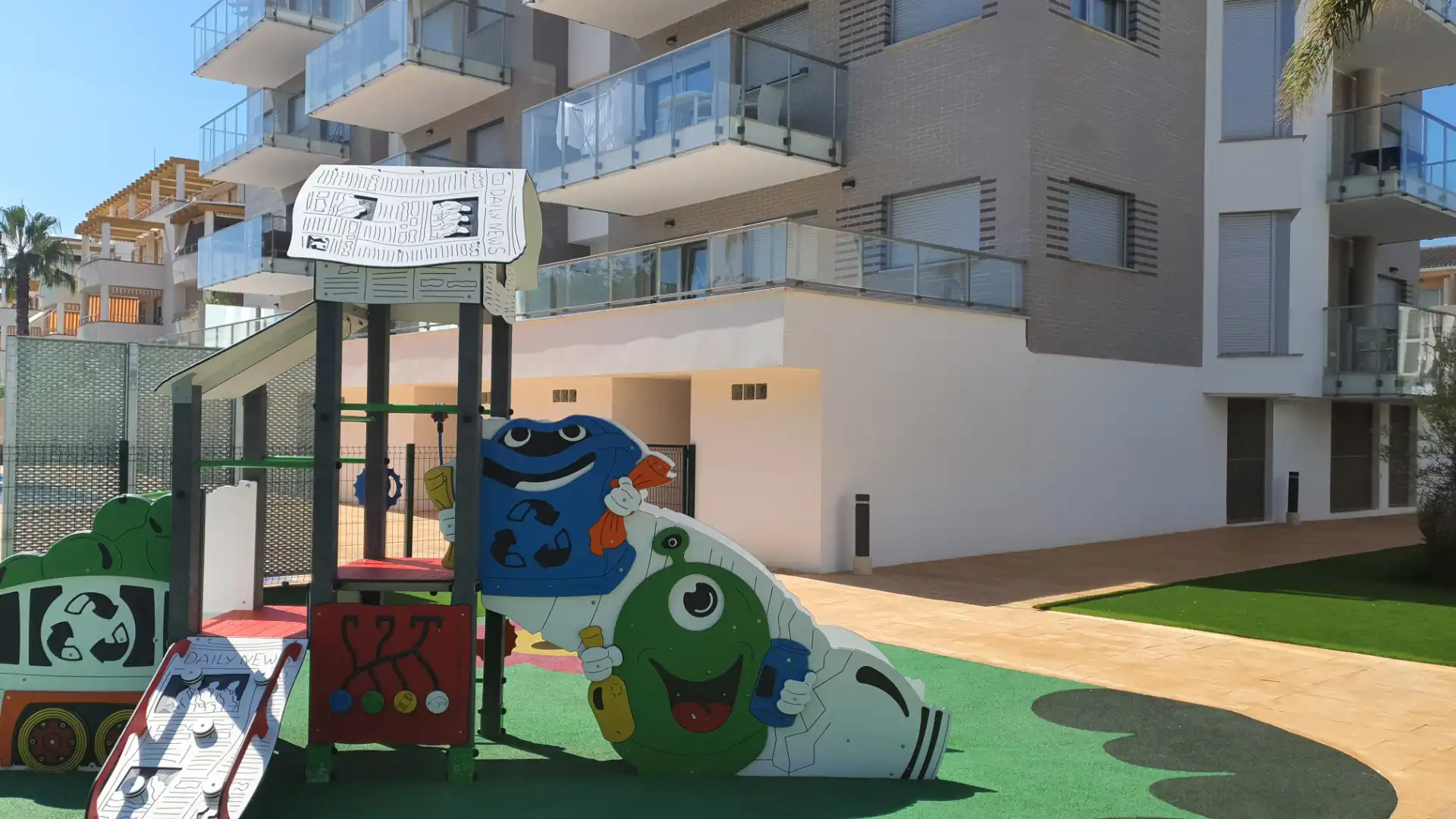 Vista exterior de Apartamento de alquiler en Oliva con Aire acondicionado, Calefacción y Terraza