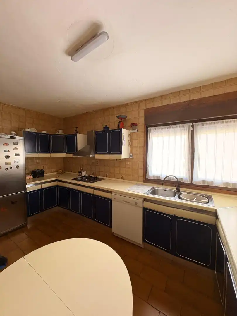 Cocina de Casa o chalet en venta en Villamanín con Calefacción, Jardín privado y Parquet