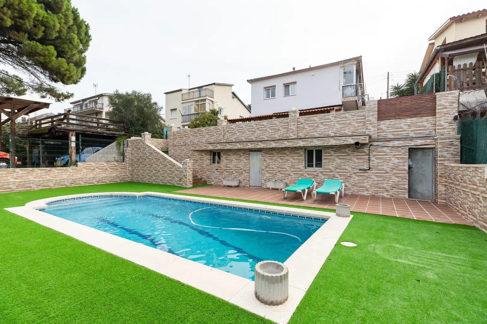 Piscina de Casa o chalet en venta en Lliçà d'Amunt con Aire acondicionado, Microondas y TV