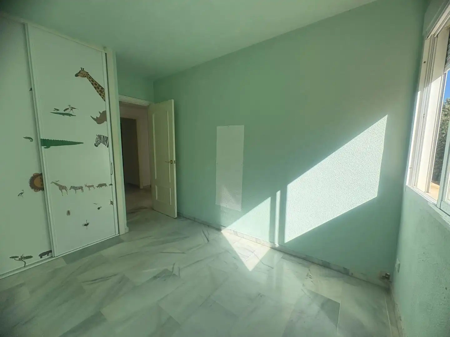 Schlafzimmer von Wohnung zum Verkauf in Benalmádena mit Klimaanlage, Heizung und Terrasse