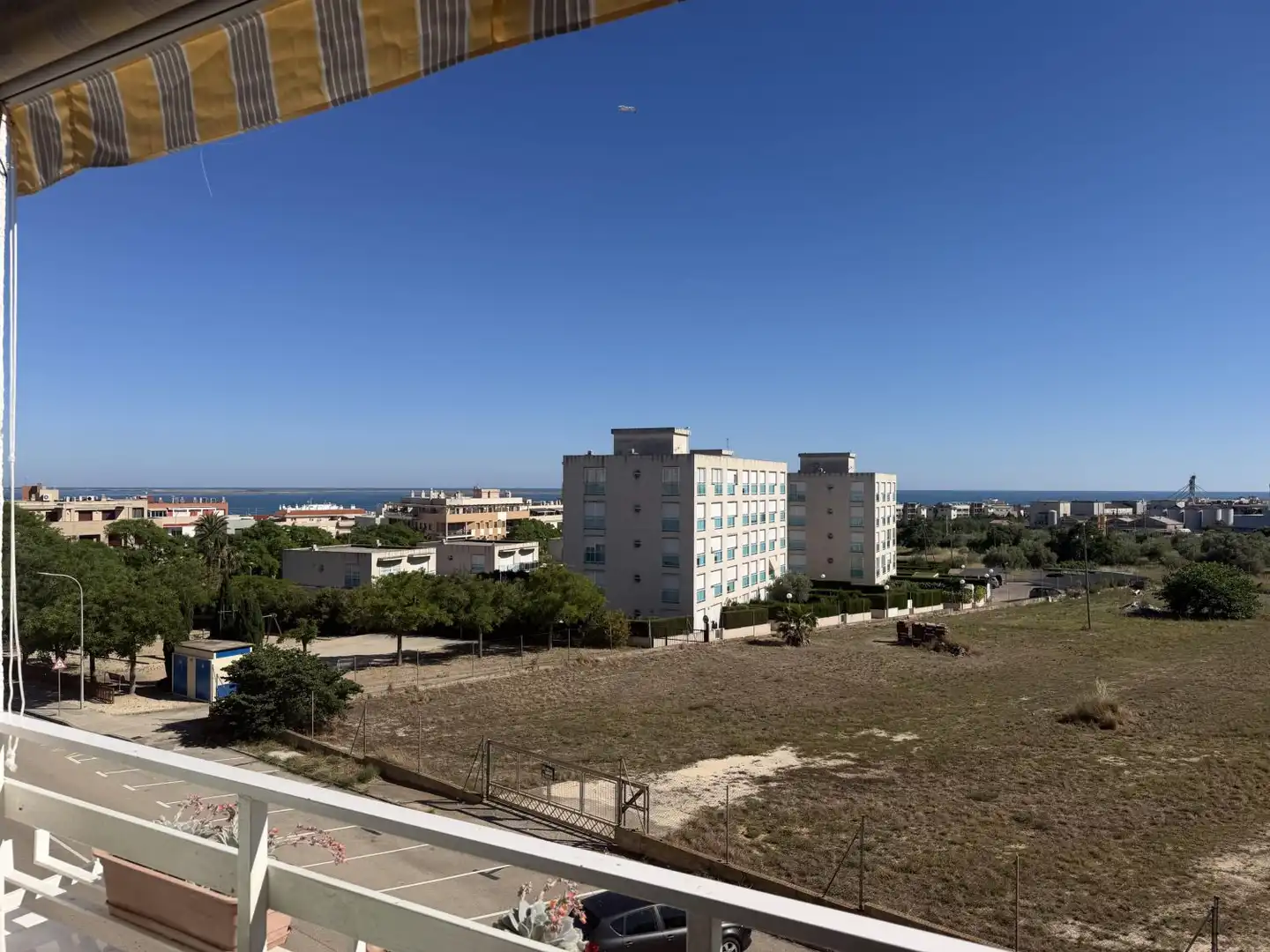 Vista exterior de Apartamento en venta en La Ràpita con Aire acondicionado, Calefacción y Terraza
