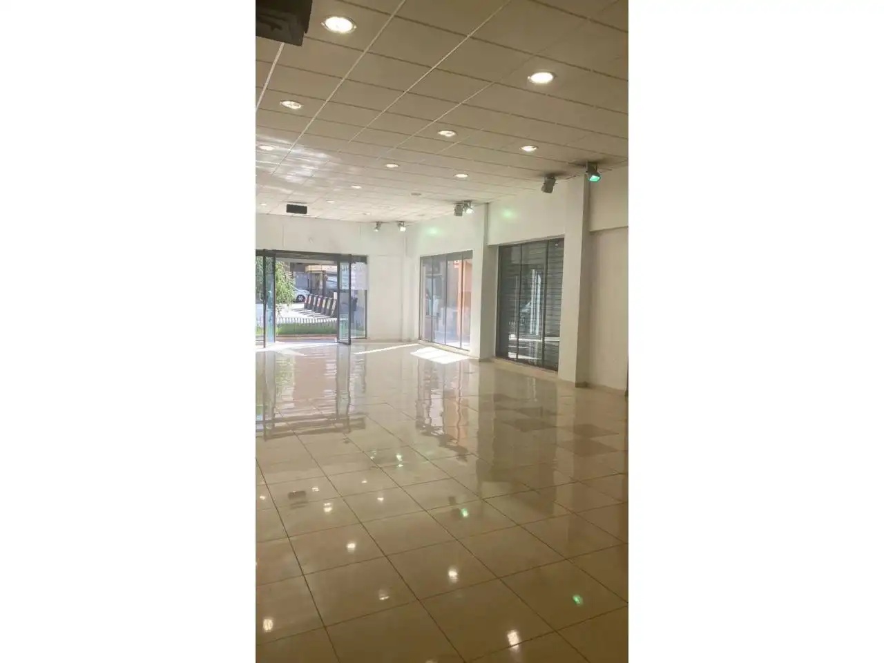Local comercial en venta en Calle Aljibe Alto