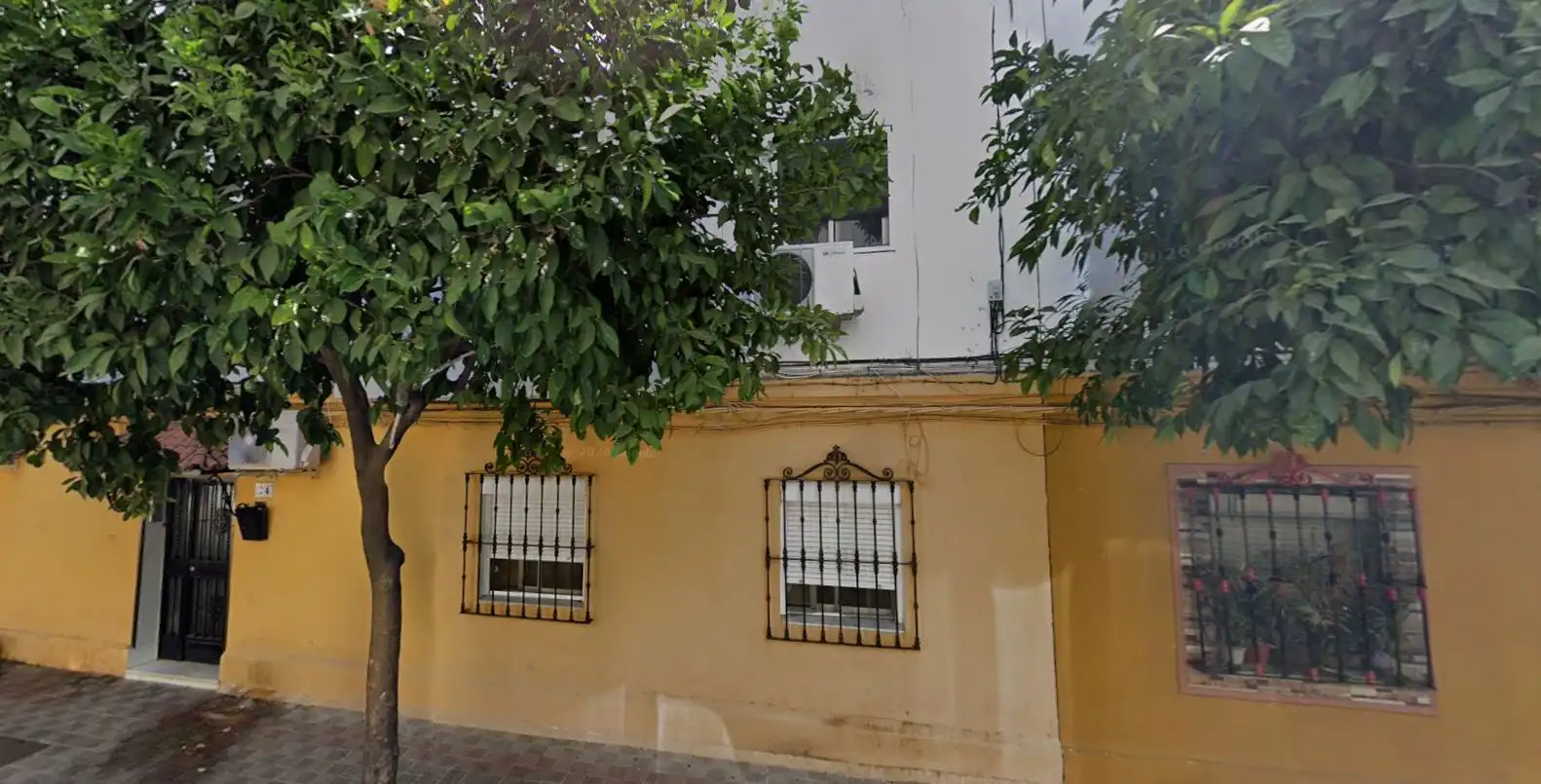Exterior view of Flat for sale in Sevilla