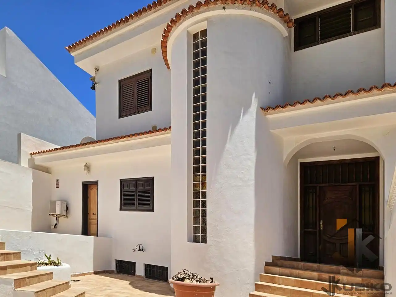 Vista exterior de Casa adosada en venta en Santa Cruz de Tenerife con Aire acondicionado, Terraza y Piscina