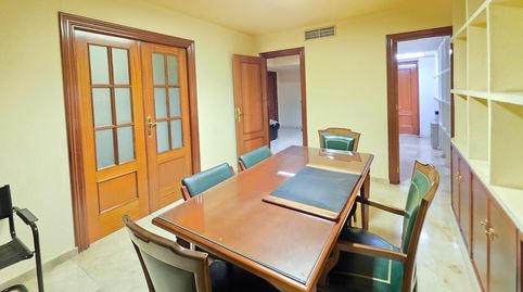 Foto 3 de Oficina en venta en Plaza Curtidores, San Bartolomé - Millán de Priego, Jaén Capital