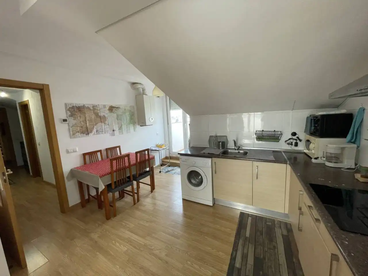 Cocina de Piso en venta en Zamora Capital  con Calefacción, Trastero y Amueblado