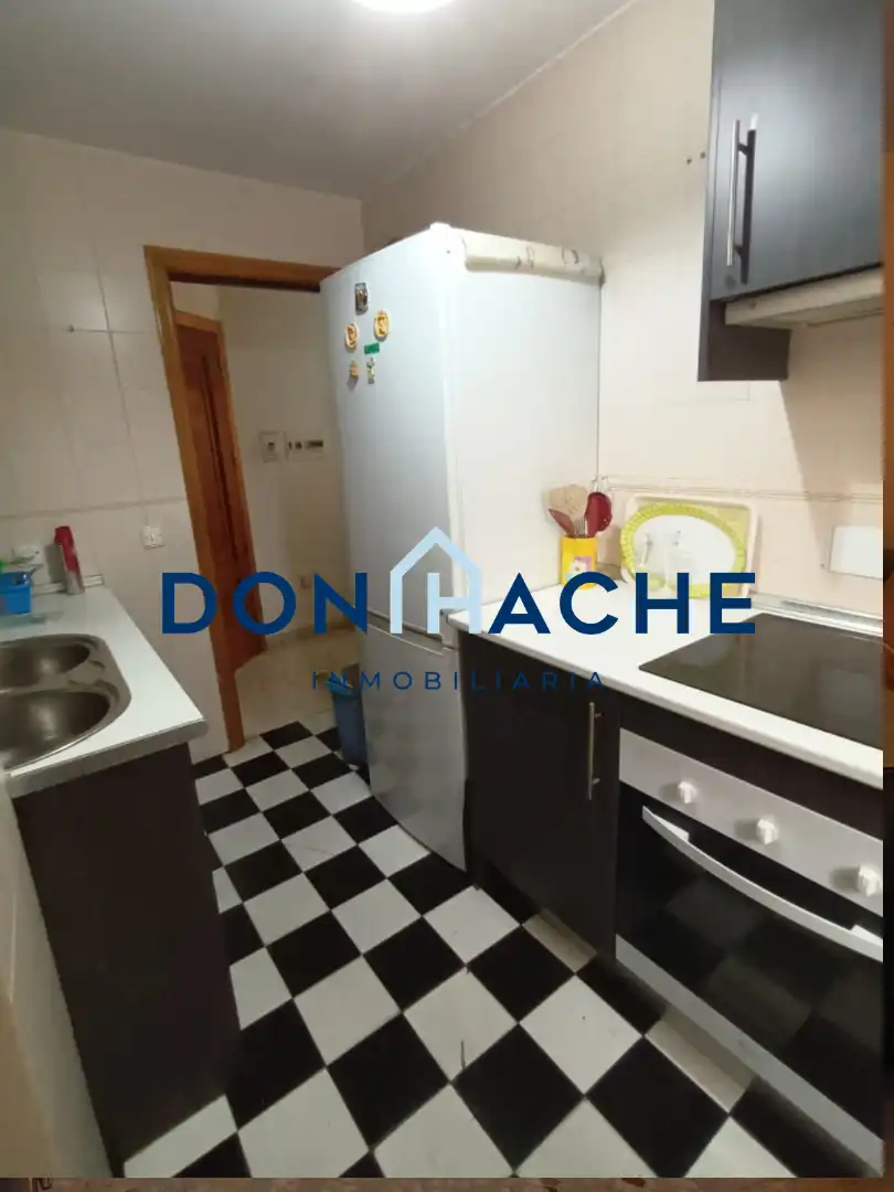 Kitchen of Flat for sale in Mérida  with Air Conditioner, Terrace and Storage room