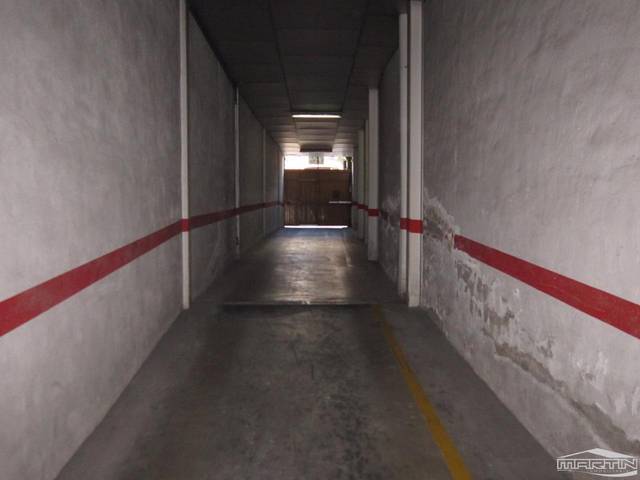 Garaje en Alquiler en De La Barrera, 45 en El Carmen - La Barrera