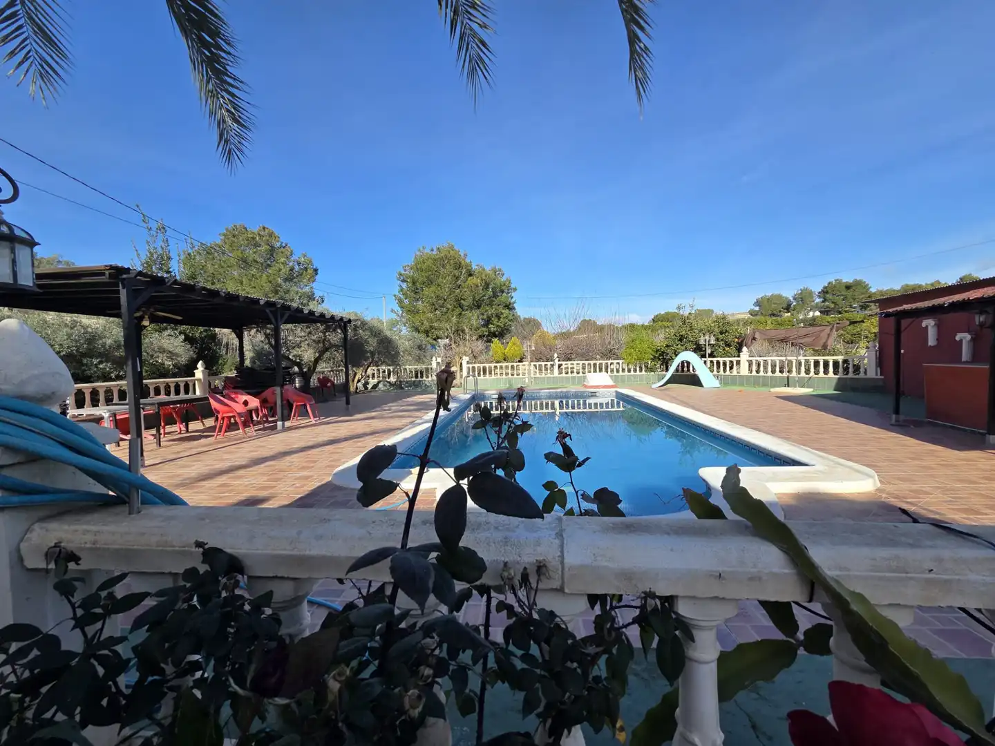 Piscina de Finca rústica en venda en Orihuela amb Aire condicionat, Jardí privat i Terrassa