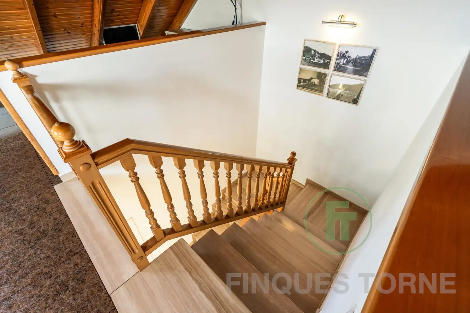 Casa o xalet en venda en Montcada i Reixac amb Aire condicionat, Jardí privat i Parquet