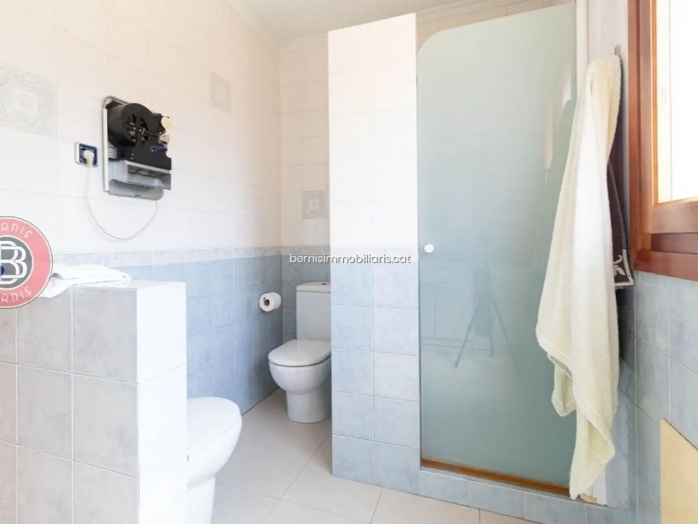 Bany de Casa o xalet en venda en Piera amb Jardí privat i Piscina comunitària