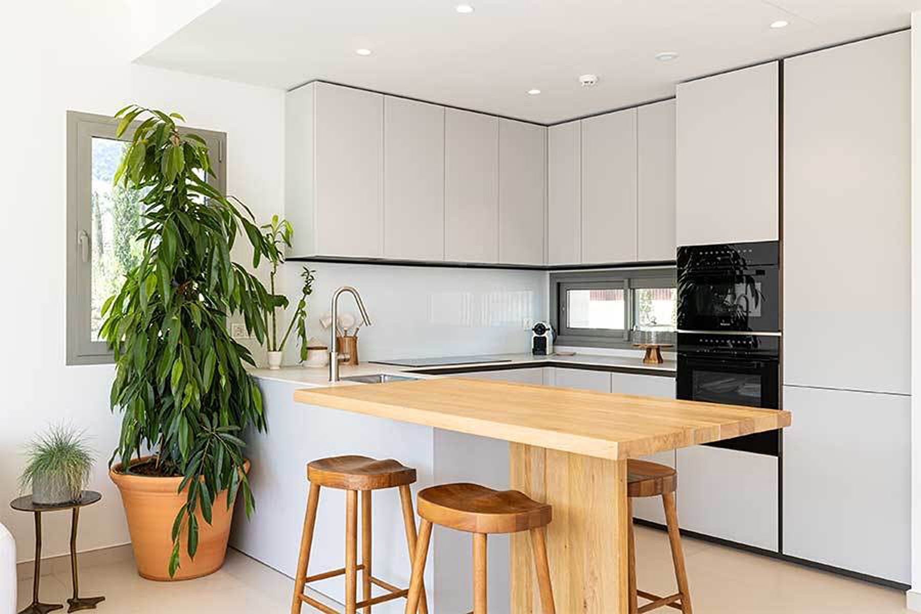 Cuina de Apartament en venda en Mijas amb Aire condicionat, Calefacció i Jardí privat