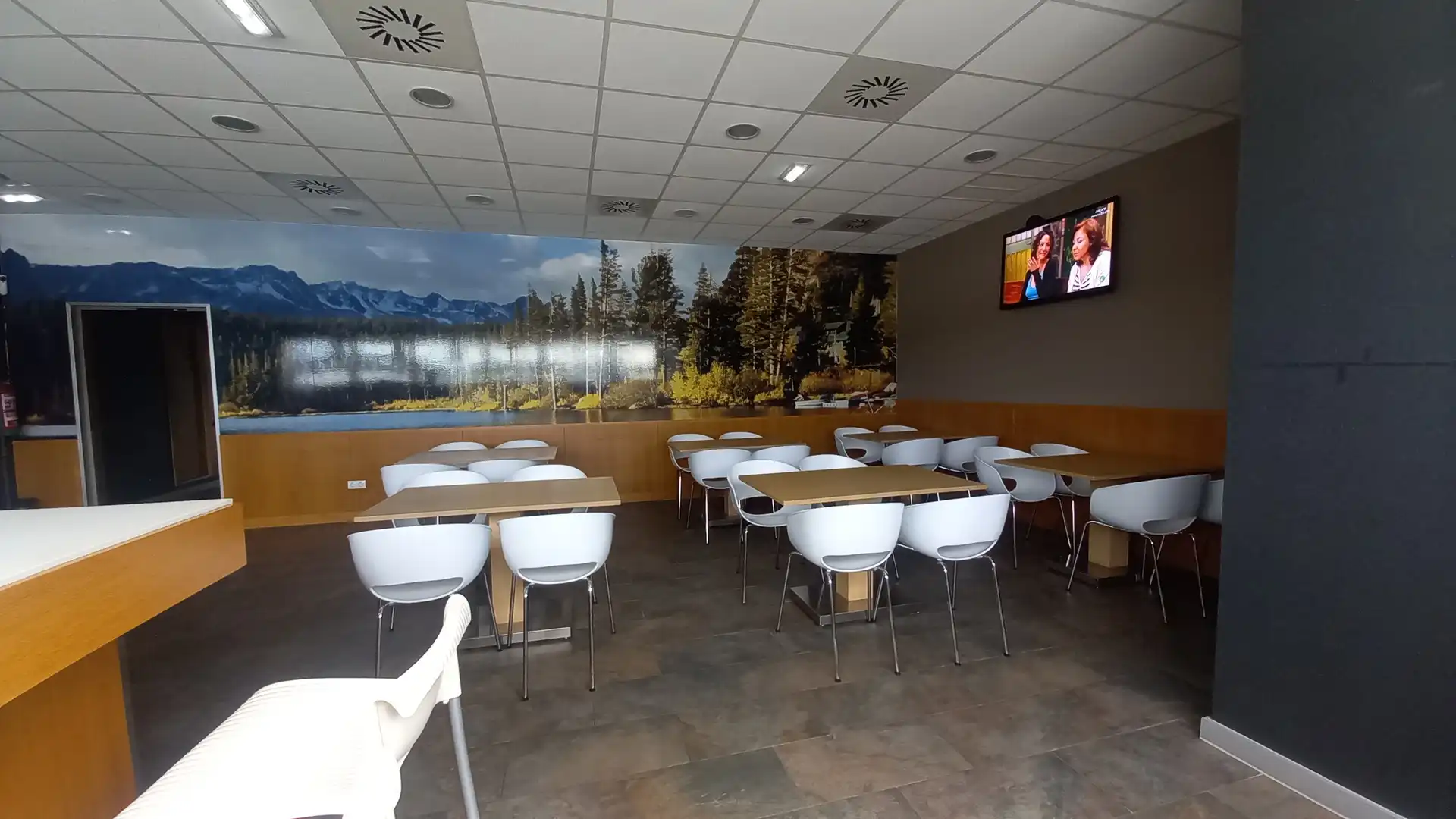 Business premises to rent in El Berrón - La Carrera, imagen 2