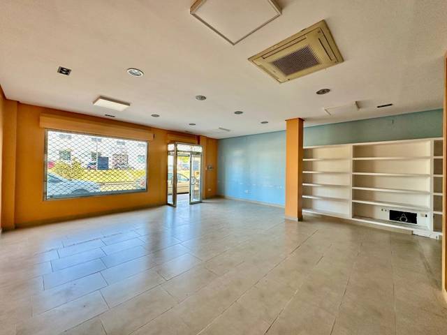 Local comercial en Venta en Cartaya