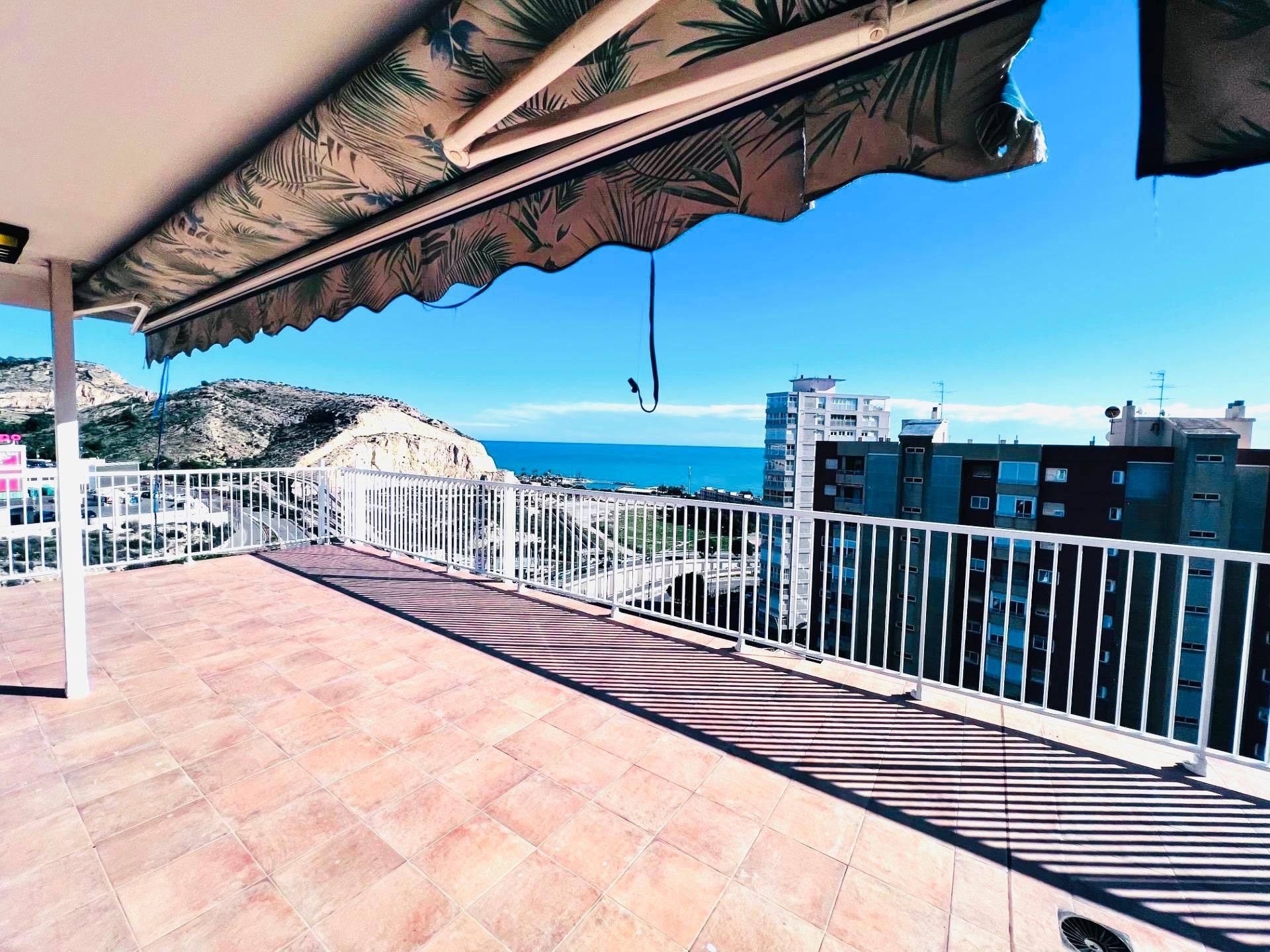Exterior view of Attic for sale in Alicante / Alacant  with Air Conditioner, Terrace and Balcony