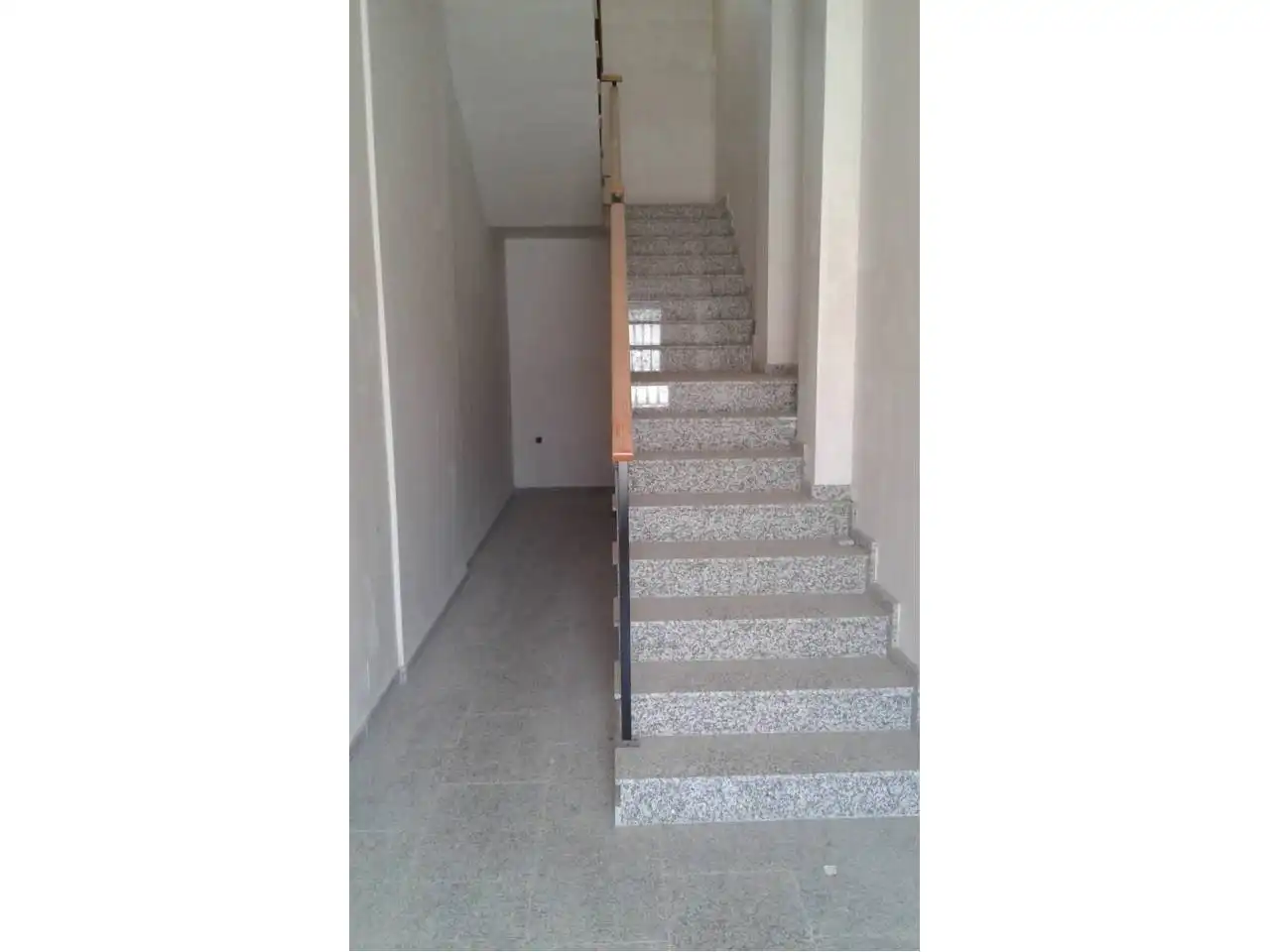 Flat with terrace for sale in Ronda Este, imagen 2