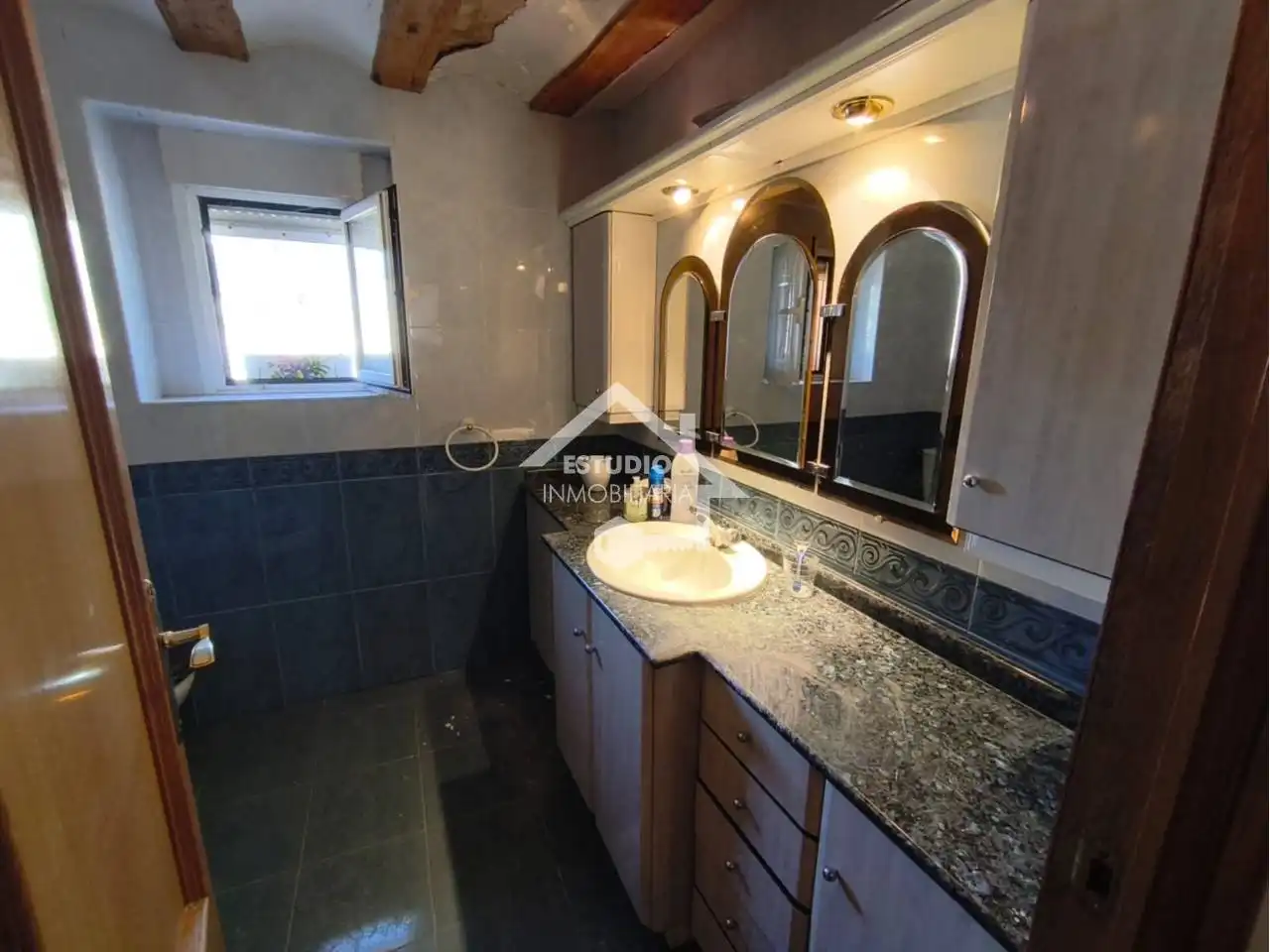 Baño de Casa o chalet en venta en Torrecilla Sobre Alesanco con Jardín privado, Terraza y Amueblado