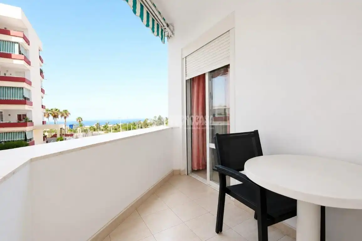 Bedroom of Flat for sale in Adeje  with Balcony