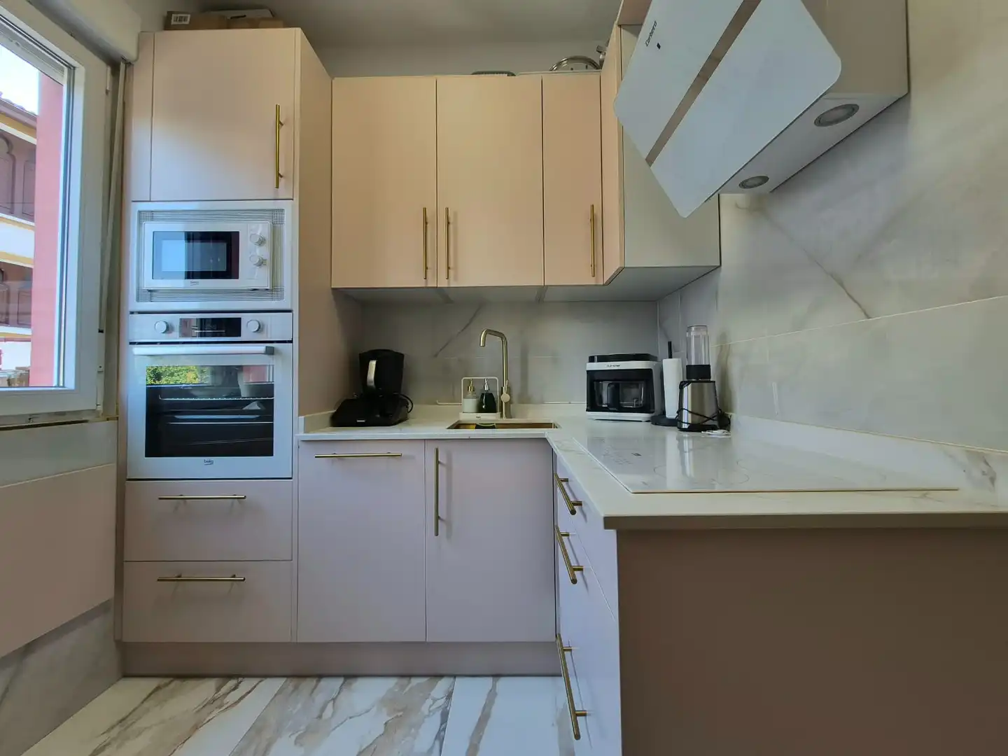 Kitchen of Flat for sale in Santander  with Furnished
