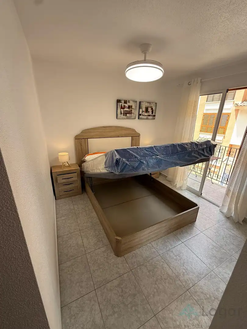 Dormitori de Pis de lloguer en Mazarrón amb Moblat, Balcó i Piscina comunitària