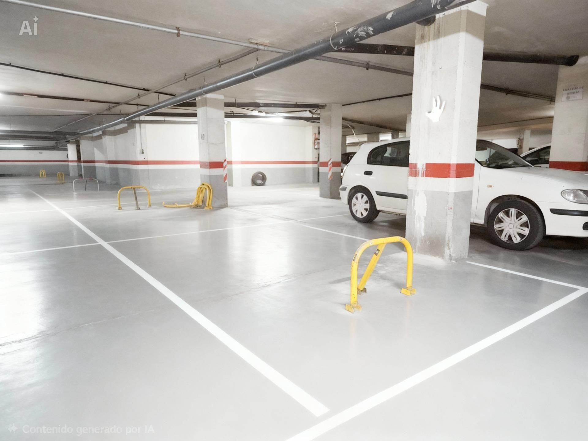 Aparcament de Garatge en venda en Salou