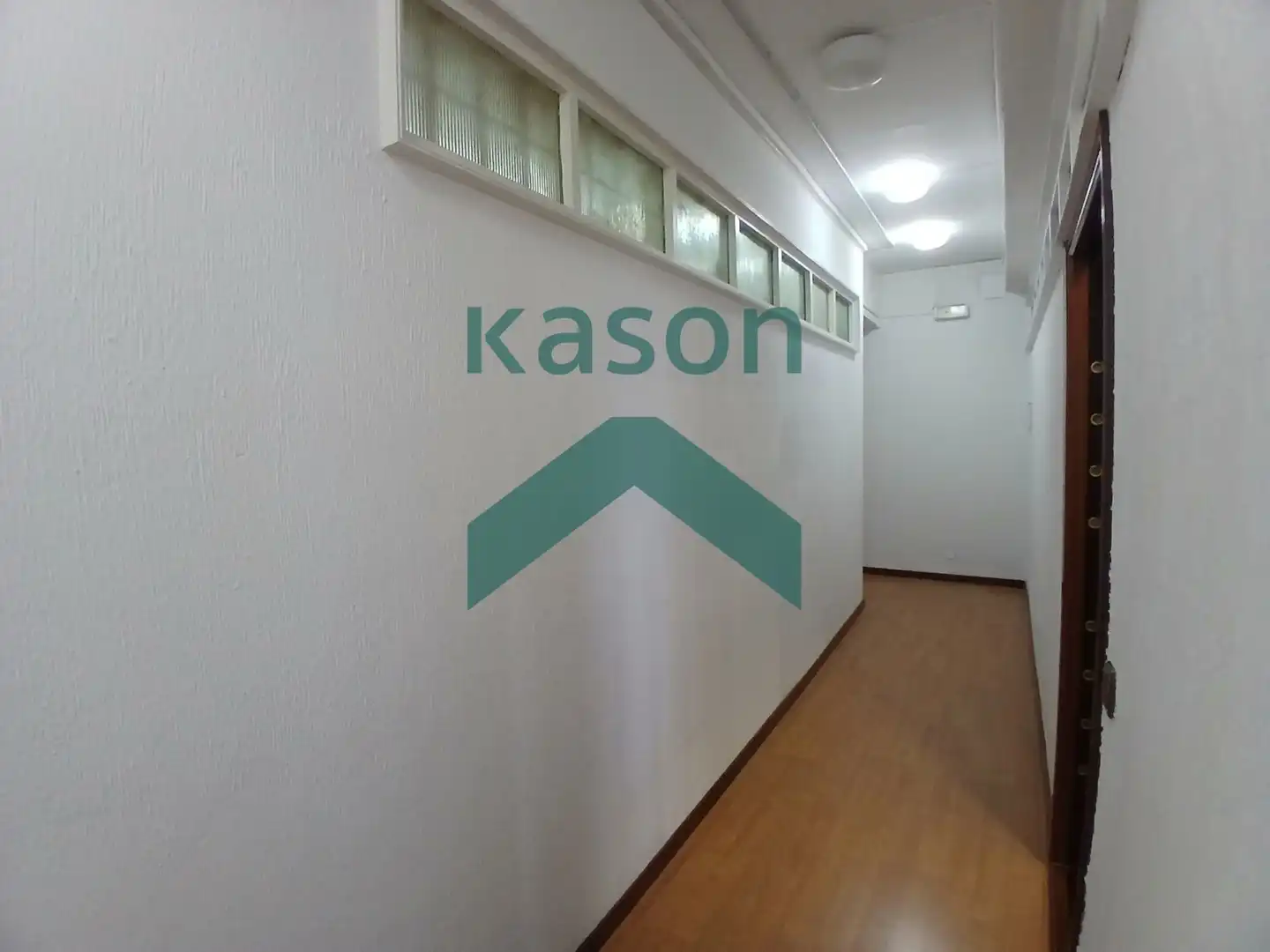 Office for sale in Madrid  with Air Conditioner and Heating