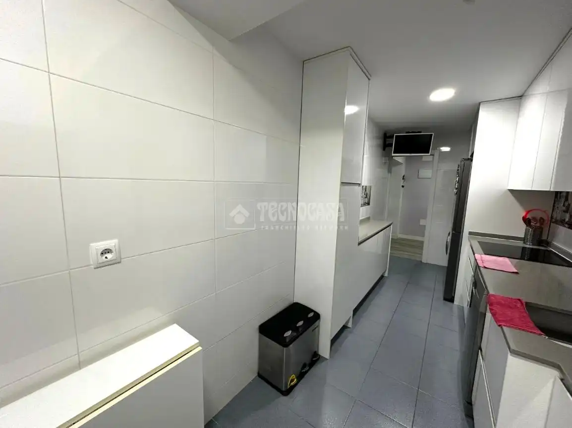 Piso en venta en Parla con Aire acondicionado, Parquet y Amueblado