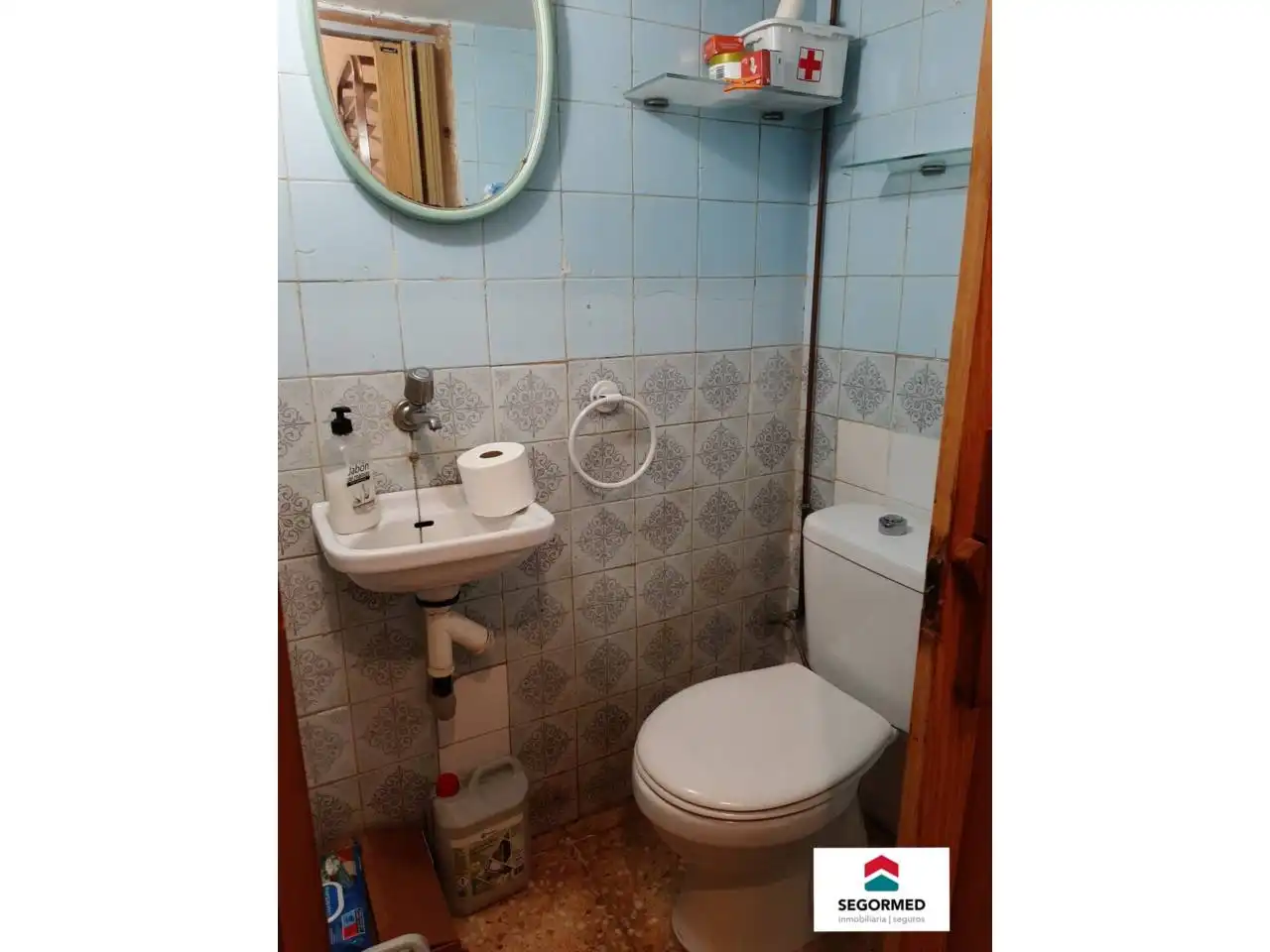 Baño de Local de alquiler en Algimia de Almonacid