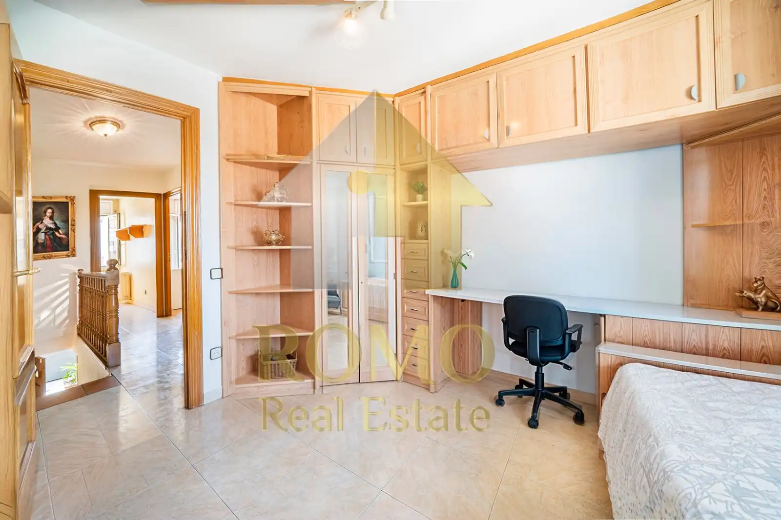 Habitación de Casa adosada en venta en Santa Perpètua de Mogoda con Calefacción y Trastero