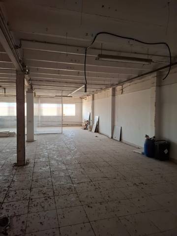 Nave industrial en Venta en Mestral