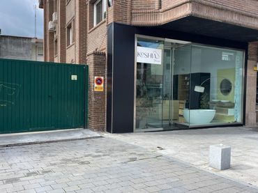 Locale commerciale in affitto a Villalba Estación