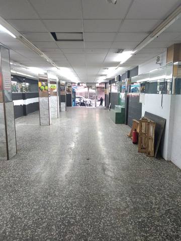 Local comercial en Alquiler en Passeig Maragall
