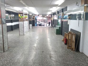 Local comercial de lloguer a Passeig Maragall