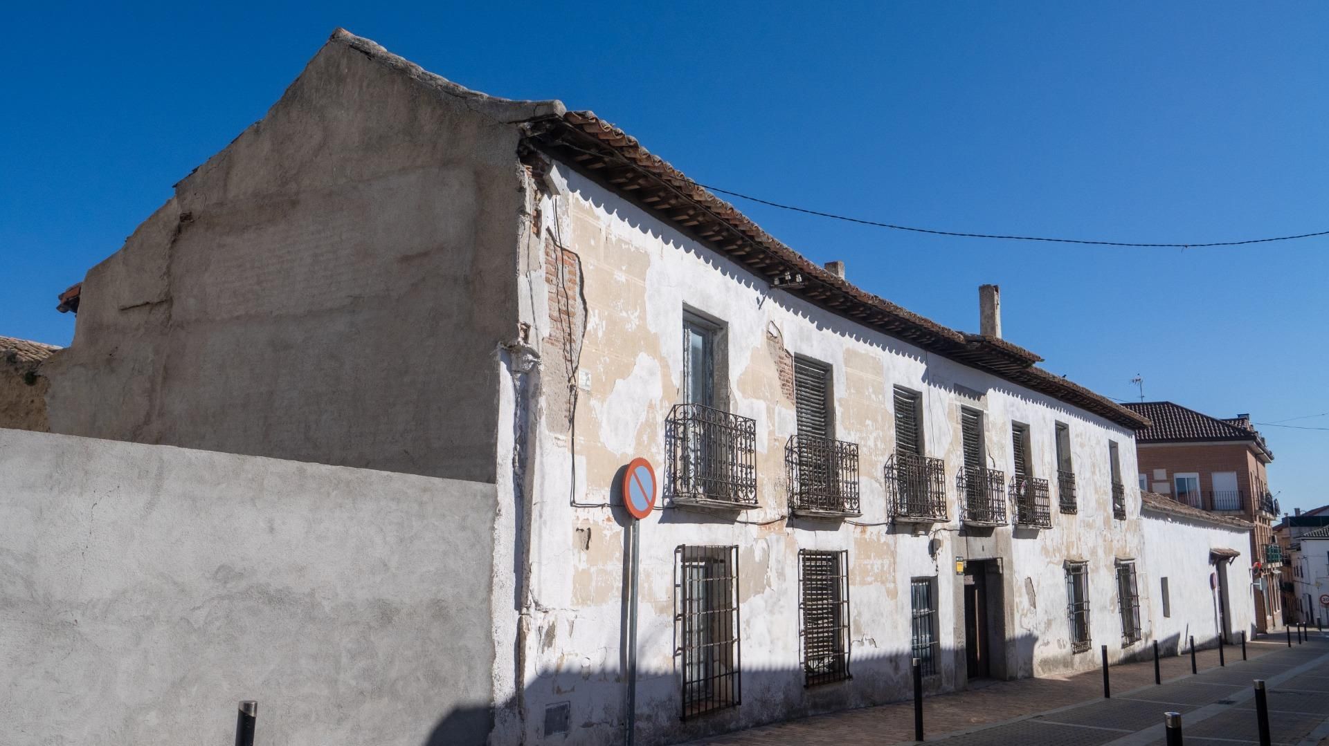 Exterior view of House or chalet for sale in Casarrubios del Monte  with Heating, Private garden and Terrace