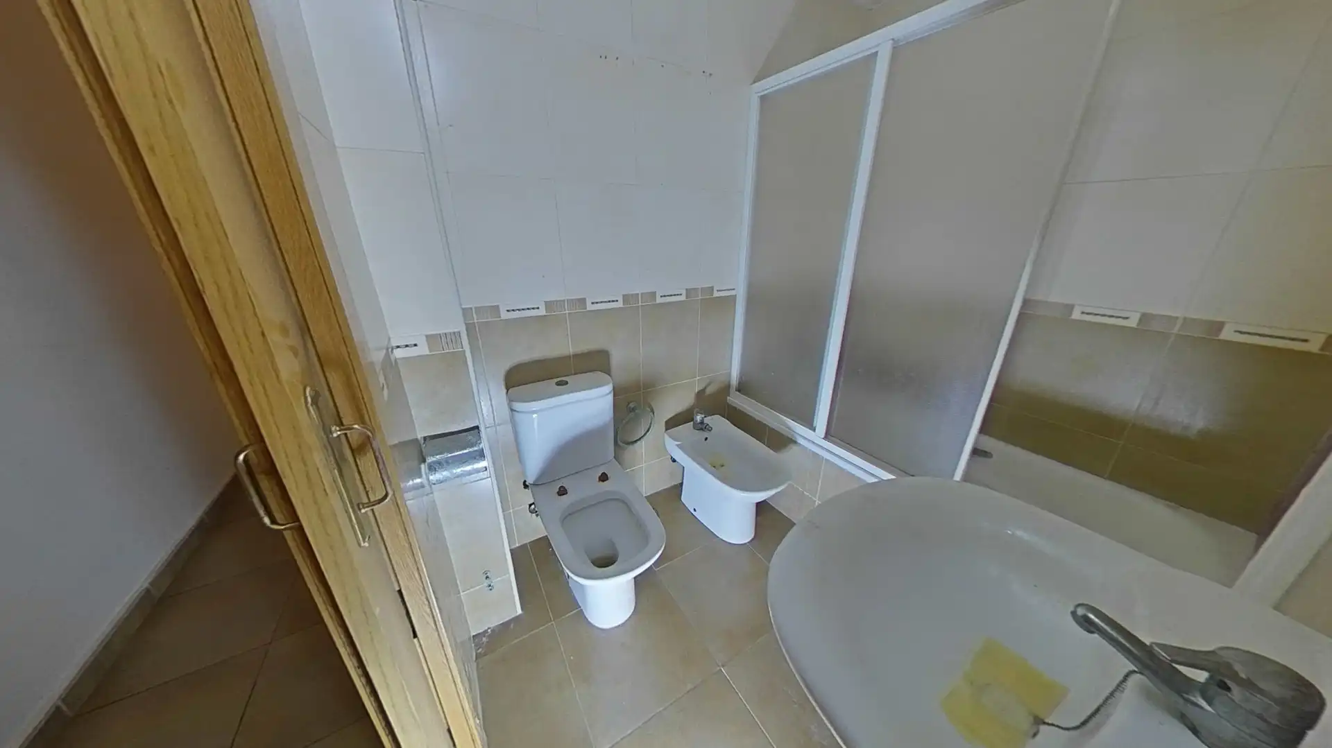 Baño de Piso en venta en Polop con Terraza y Balcón