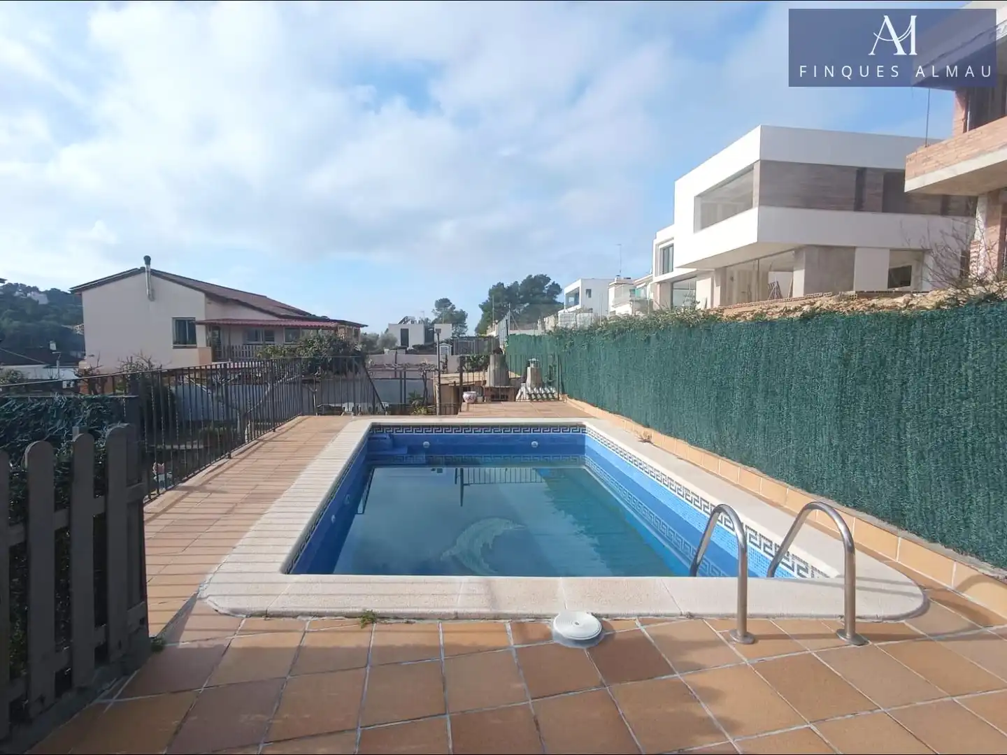 Piscina de Casa o xalet en venda en Sant Pere de Ribes amb Calefacció, Jardí privat i Terrassa