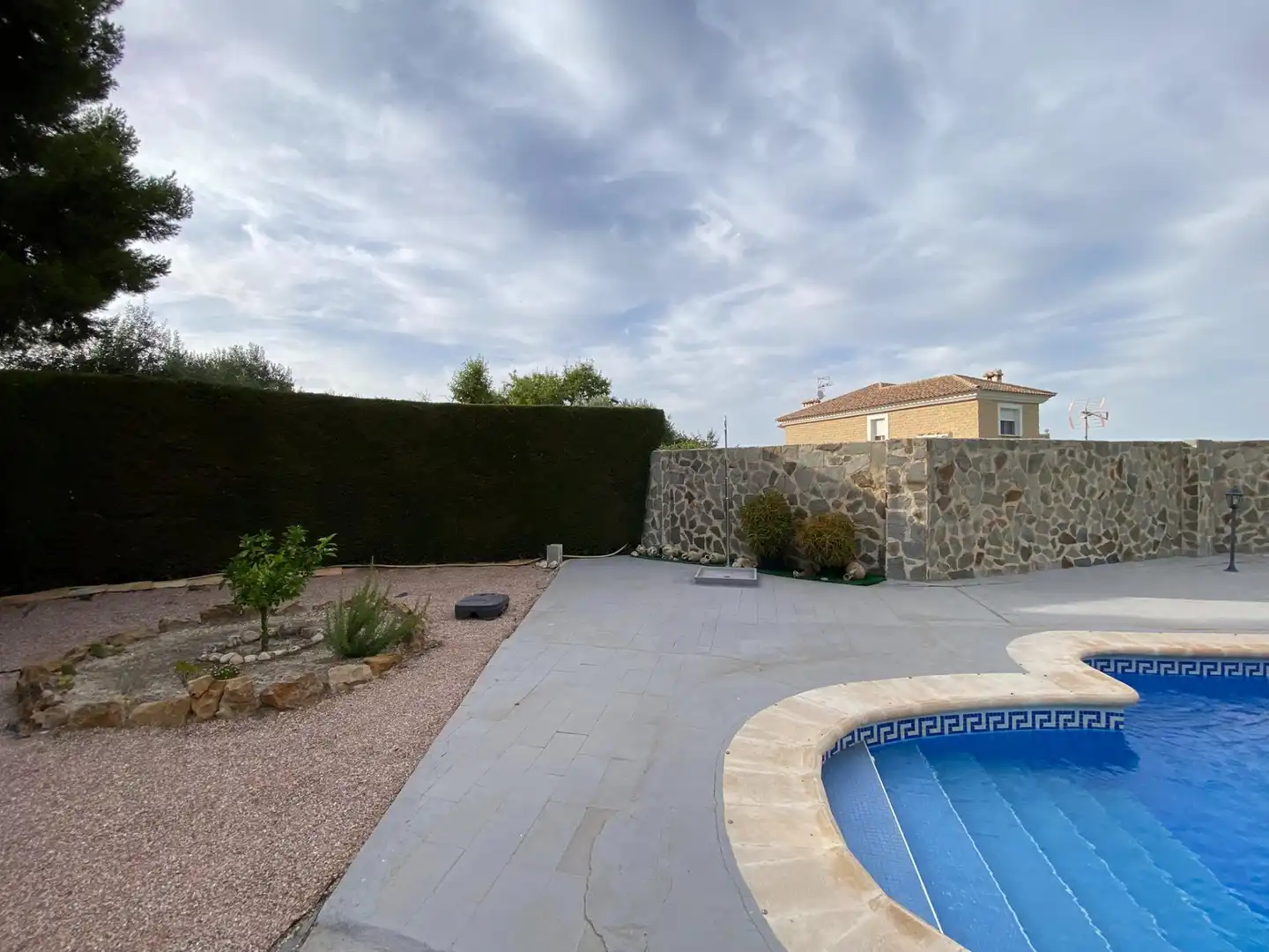 Piscina de Casa o chalet en venta en Moratalla con Jardín privado, Terraza y Trastero