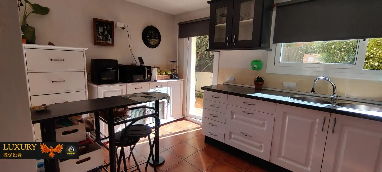 Cocina de Casa o chalet en venta en Cunit con Aire acondicionado, Calefacción y Jardín privado