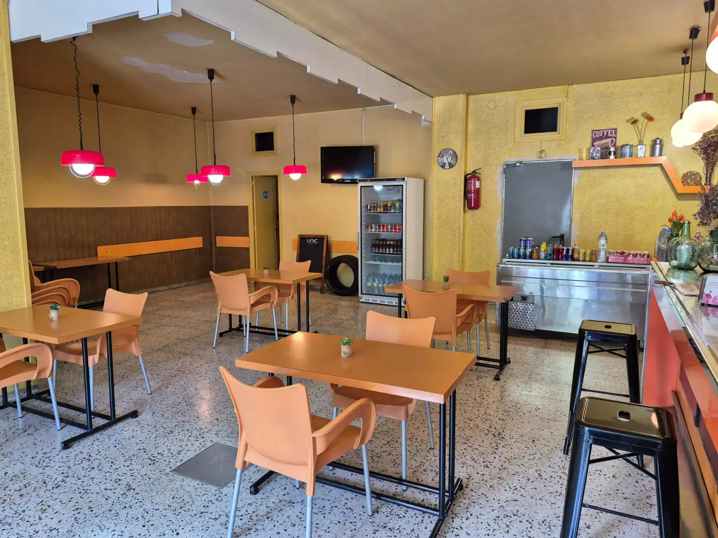 Business premises for transfer in Avinguda Castellbisbal 28, imagen 5