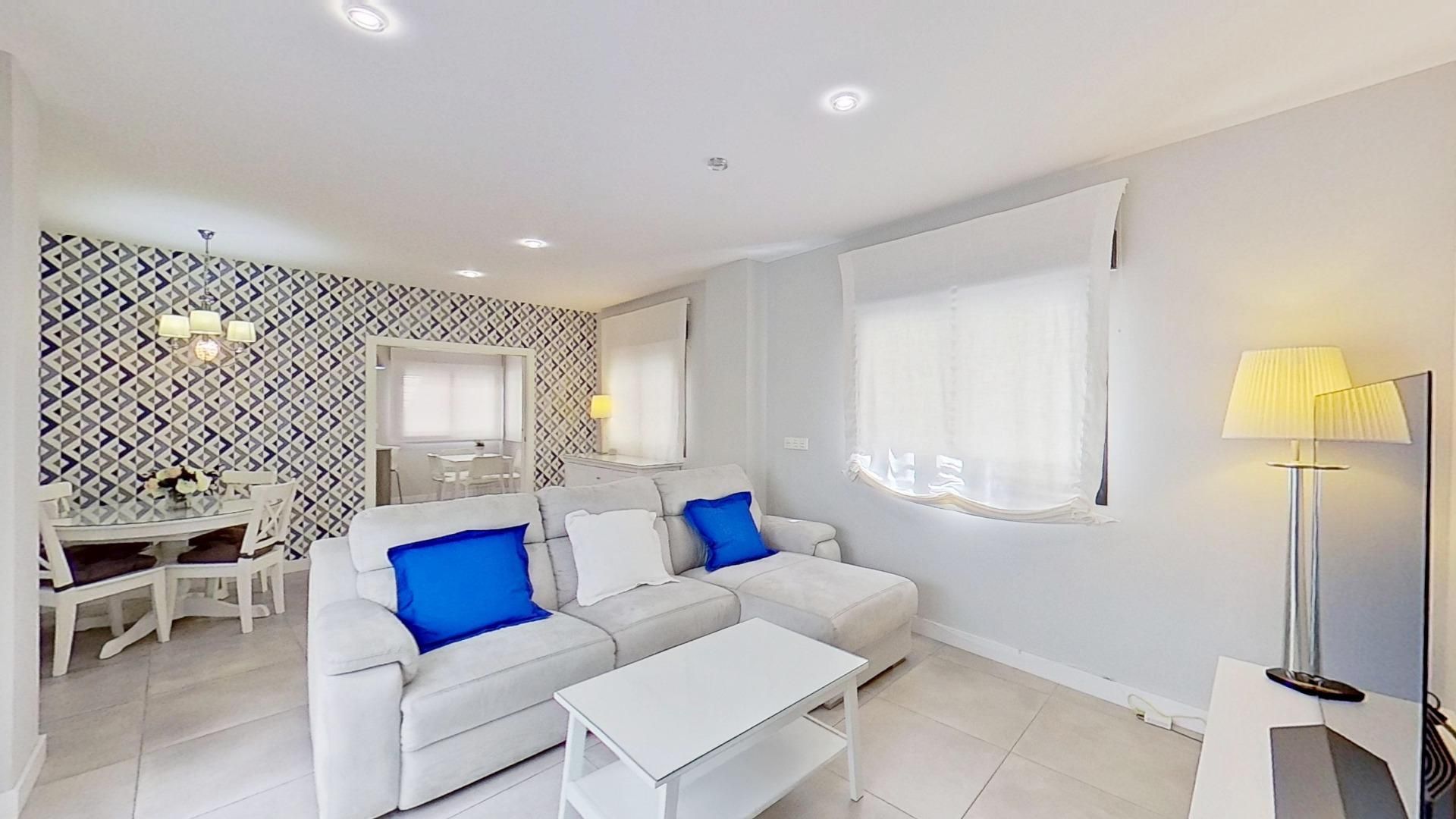 Sala d'estar de Casa o xalet en venda en Motril amb Aire condicionat, Calefacció i Terrassa